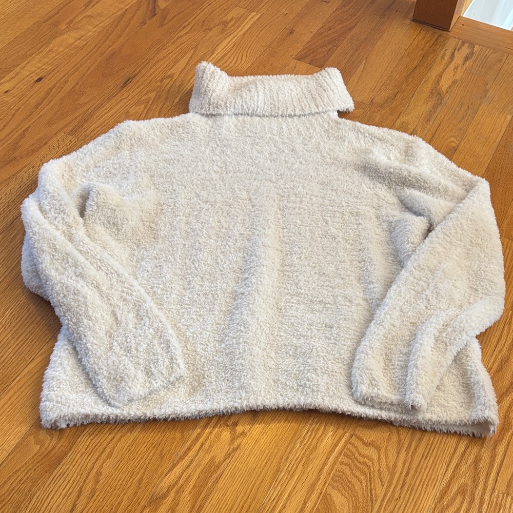 Love Ellie Ronen Teddy Knit Turtle Neck Pullover (Size L)